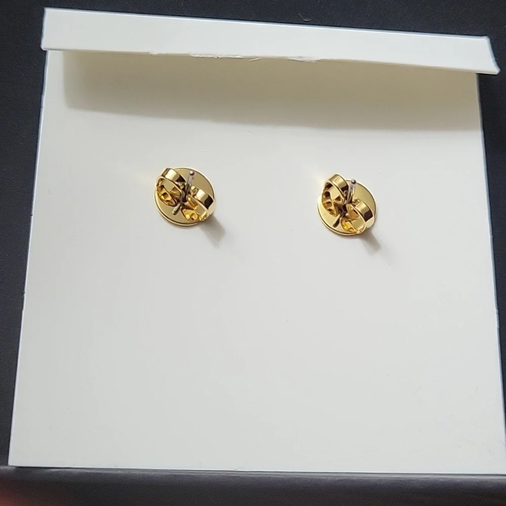 TORY BURCH PEARL DROP EARRINGS NWOT - Picture 2 of 3